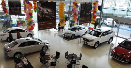 九成汽車經(jīng)銷商面臨寒冬，多地協(xié)會(huì)呼吁設(shè)立3至6月上牌過渡期以紓困